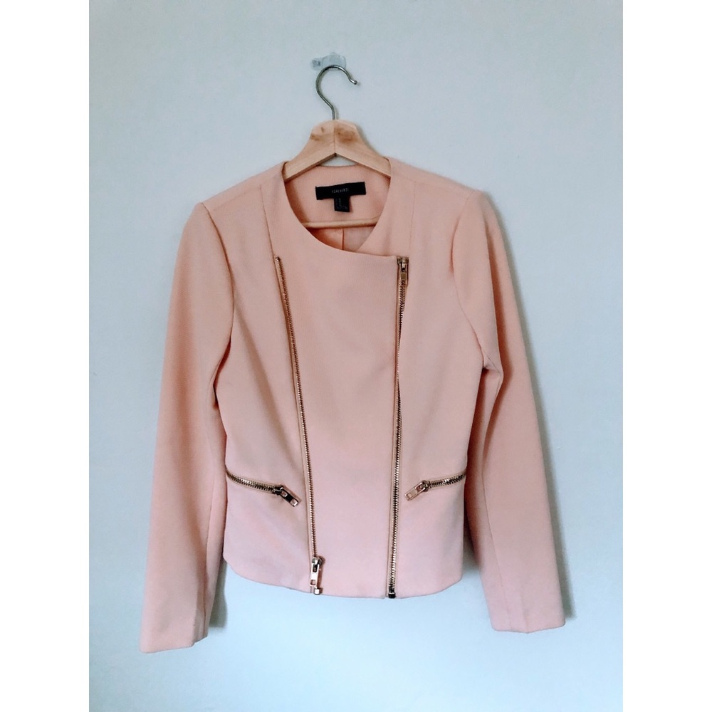Forever 21 / Women / Pink asymmetrical jacket